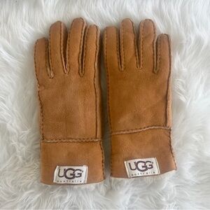 UGG Carmel Brown Suede Gloves